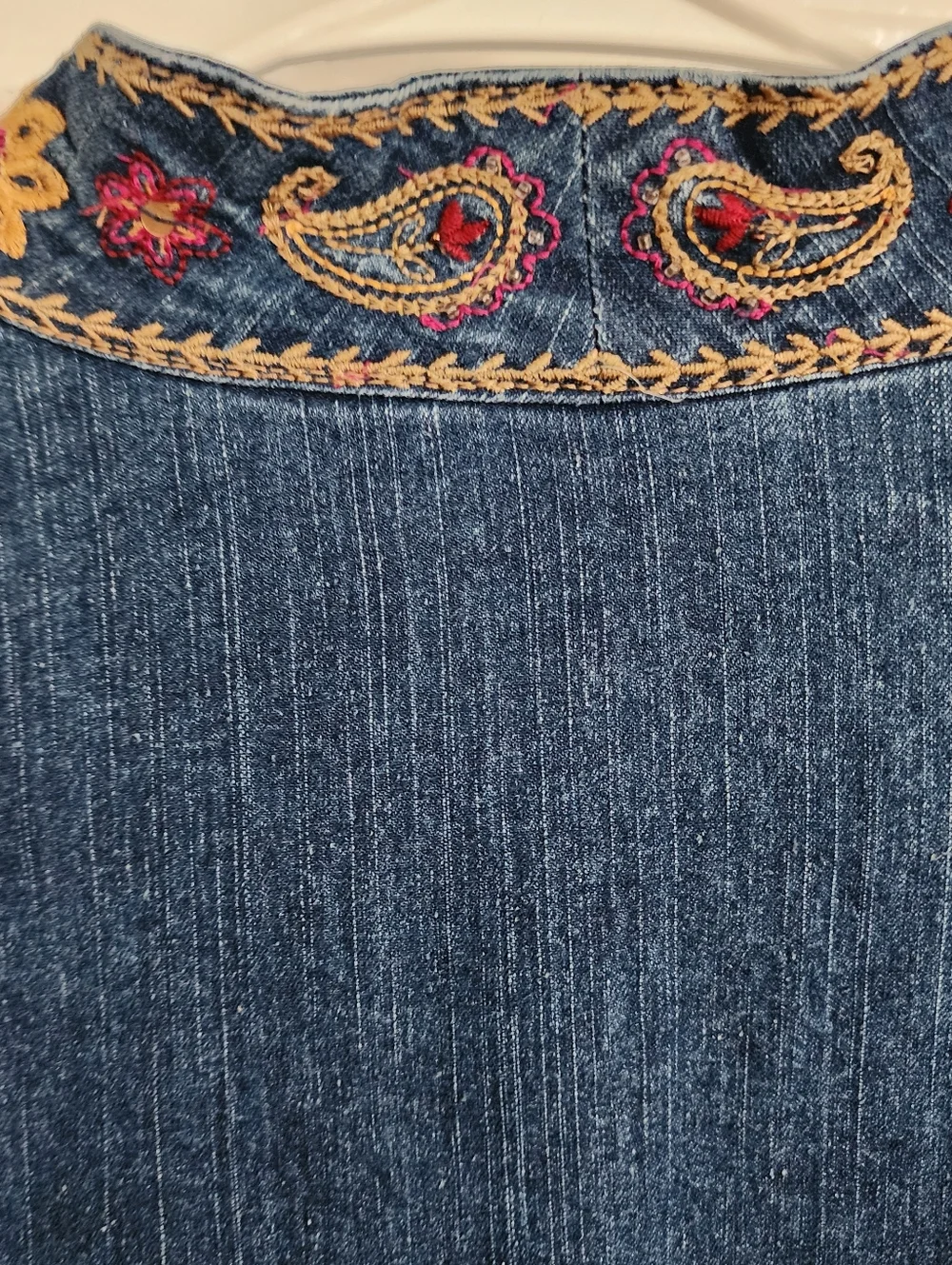 Womans Alfred Dunner Denim Jacket with Floral Embroidered Trim - Blue - Picture 5 of 7